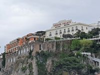 Sorrent, Hotel Europa Palace über dem Fährhafen