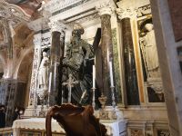 Amalfi, Krypta mit hl.Andreas im Dom