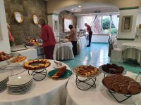 Frühstück im Hotel La Pineta