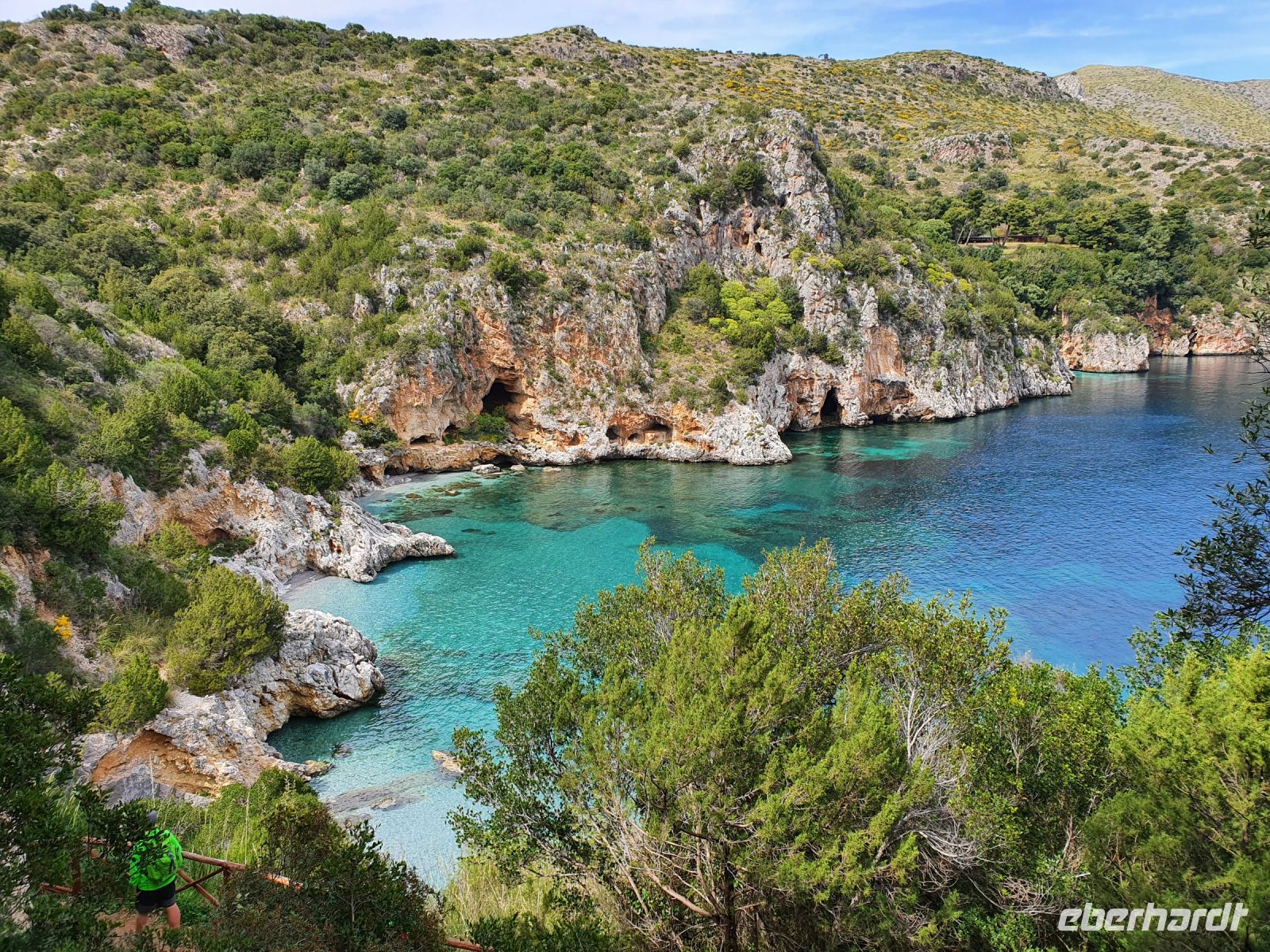 Abstieg zur frischen Bucht