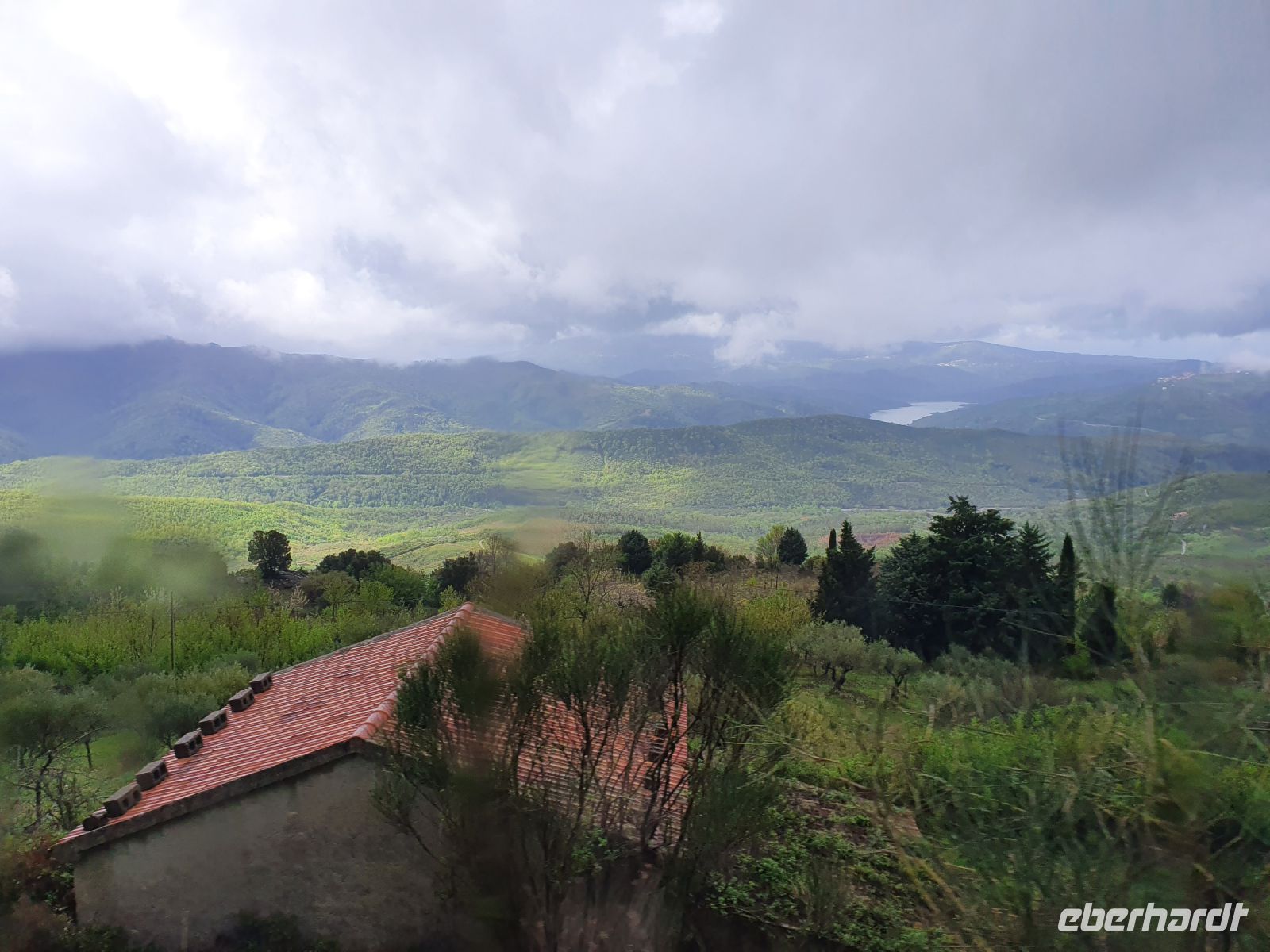 Blick zum Cilento Stausee