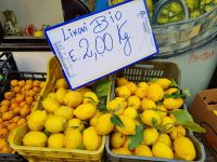 typische Produkte der Amalfiküste...