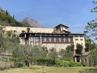 Blick auf die Gedenkstätte