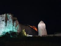 Apulien, Gargano, Vieste, Pizzomunno bei Nacht