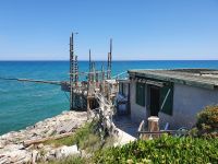 Apulien, Gargano, Trabucco an der Nordküste
