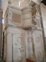 Apulien, Bari, Kanzel in der San Sabino Kirche