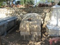 078 Grabstätte Garibaldis.JPG