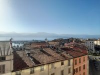 Aussicht beim Frühstück in Ajaccio