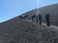 Aufstieg zum Nebenkrater von Ätna Montagnola, 2.648 m