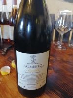 und mit sehr guten Weinen verwöhnt