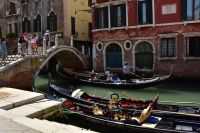 Rush Hour auf den Kanälen Venedigs...