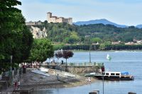 Lago Maggiore - Arona - Blick zum Schloss Rocca di Angera
