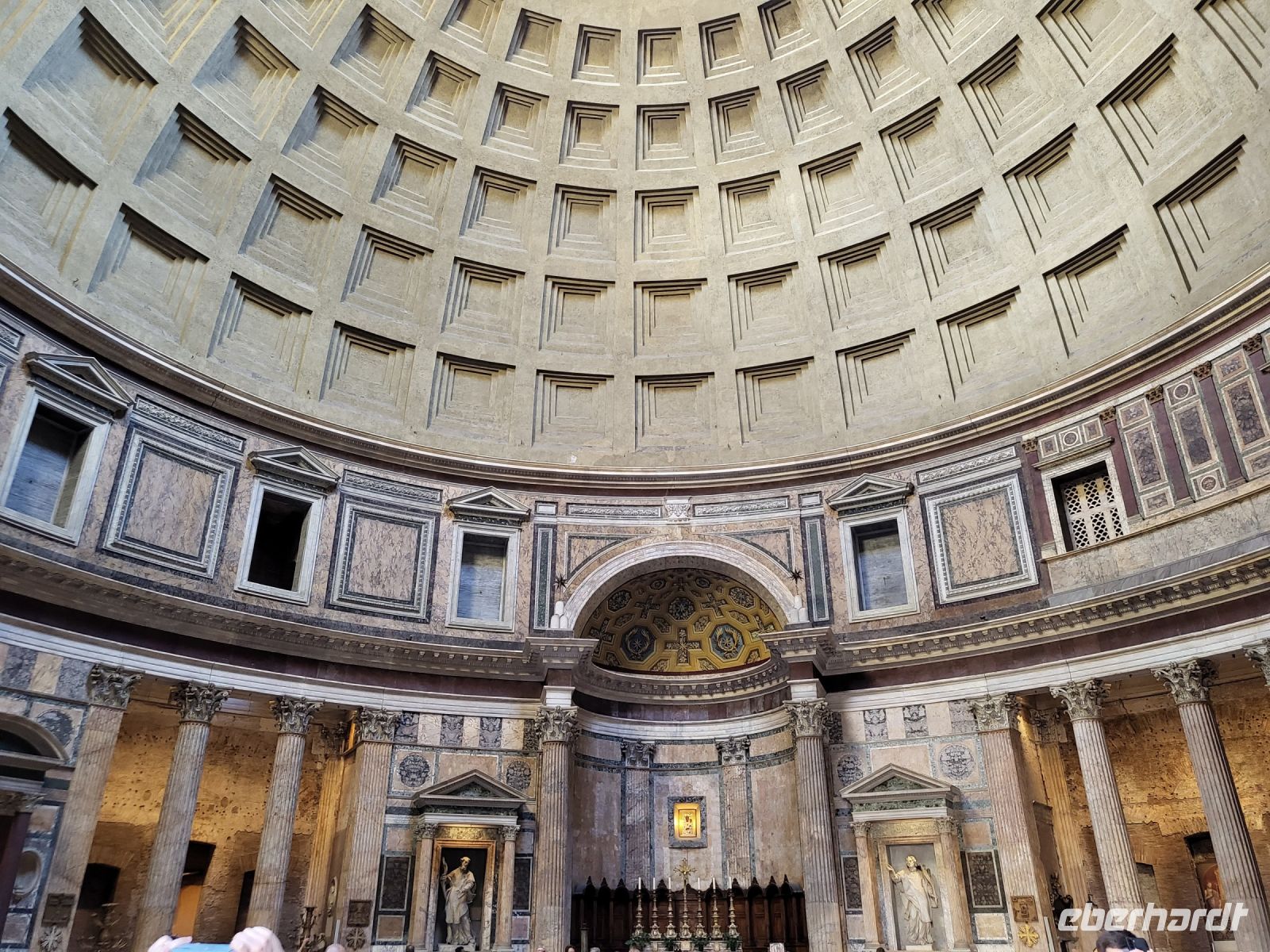 Kuppel und Innenausstattung Pantheon