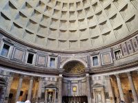 Kuppel und Innenausstattung Pantheon