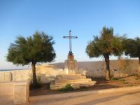 Apulien-Vieste an der Kirche.JPG