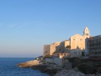 Apulien-Vieste- Blick auf die Kirche.JPG