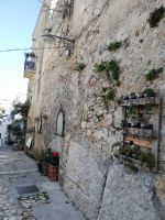 Apulien-Steinhaus von Peschici.jpg