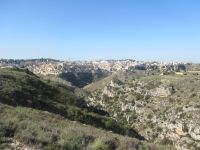 Matera liegt vor uns.JPG