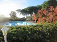 Hotel Sierra Silvana - Pool im Sommer.JPG