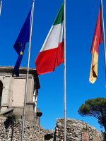 Flaggen in Rom- 100 Jahre Luftwaffe