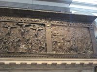 San Lorenzo: Kanzel von Donatello