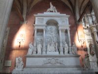 Frari: Grabmal, u.a. für Tintoretto