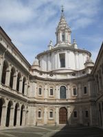 Kirche St. Ivo alla Sapienza und Staatsarchiv