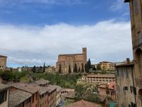 4. Reisetag – Stadtführung durch Siena – Blick zur Basilica di San Domenico