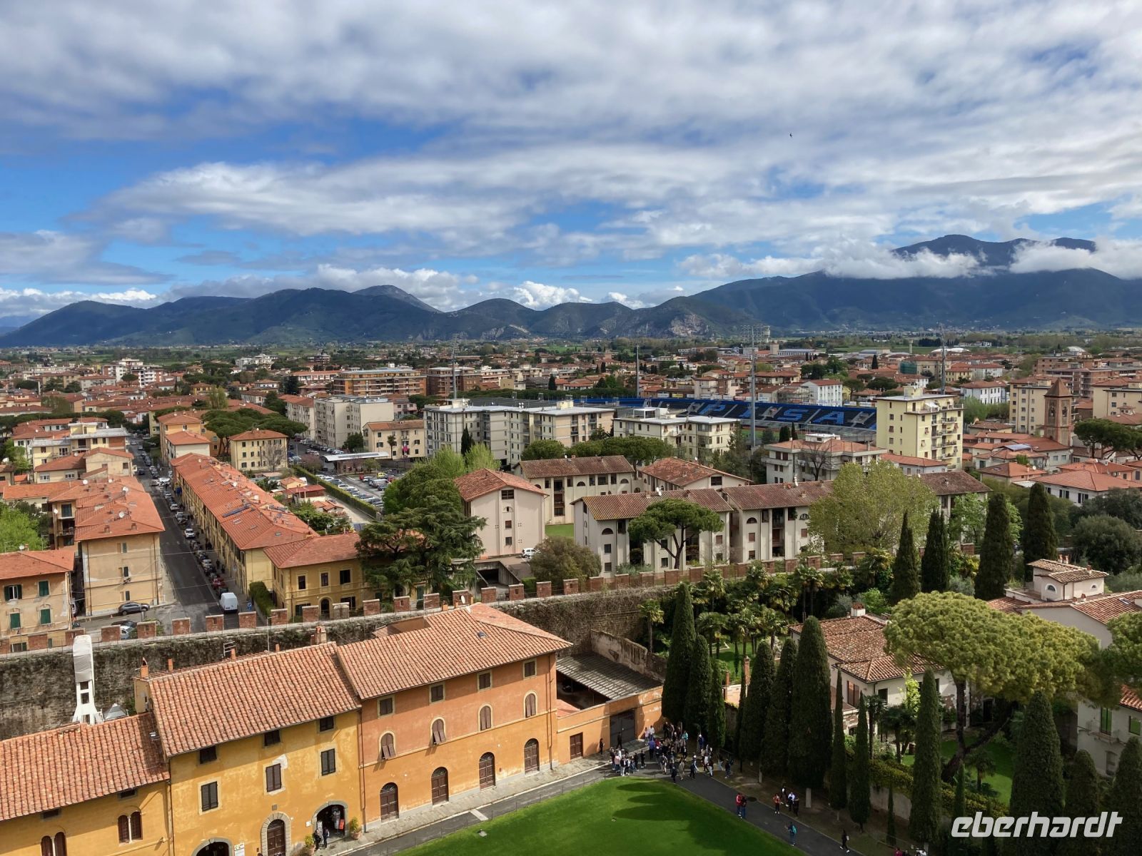 5. Reisetag – Besuch von Pisa – Blick vom Schiefen Turm auf die Altstadt
