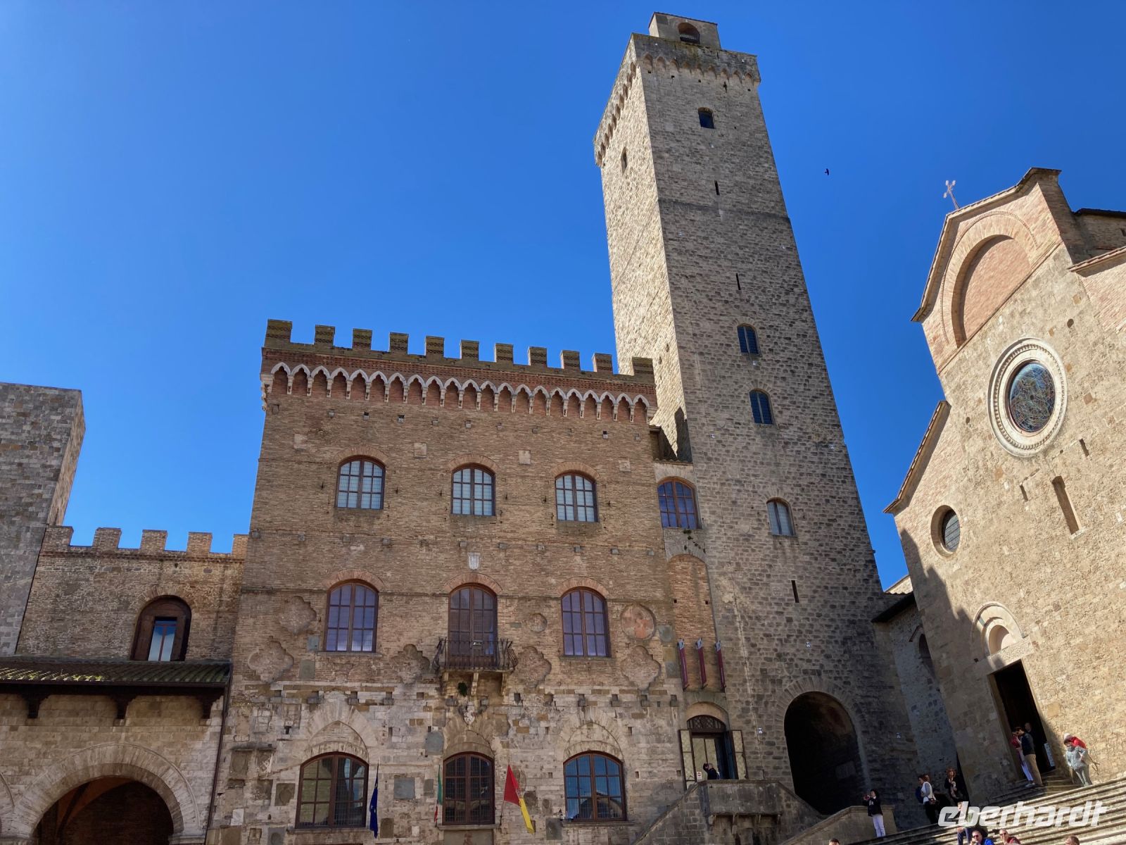 6. Reisetag – Stadtführung in San Gimignano – Piazza del Duomo mit Rathaus