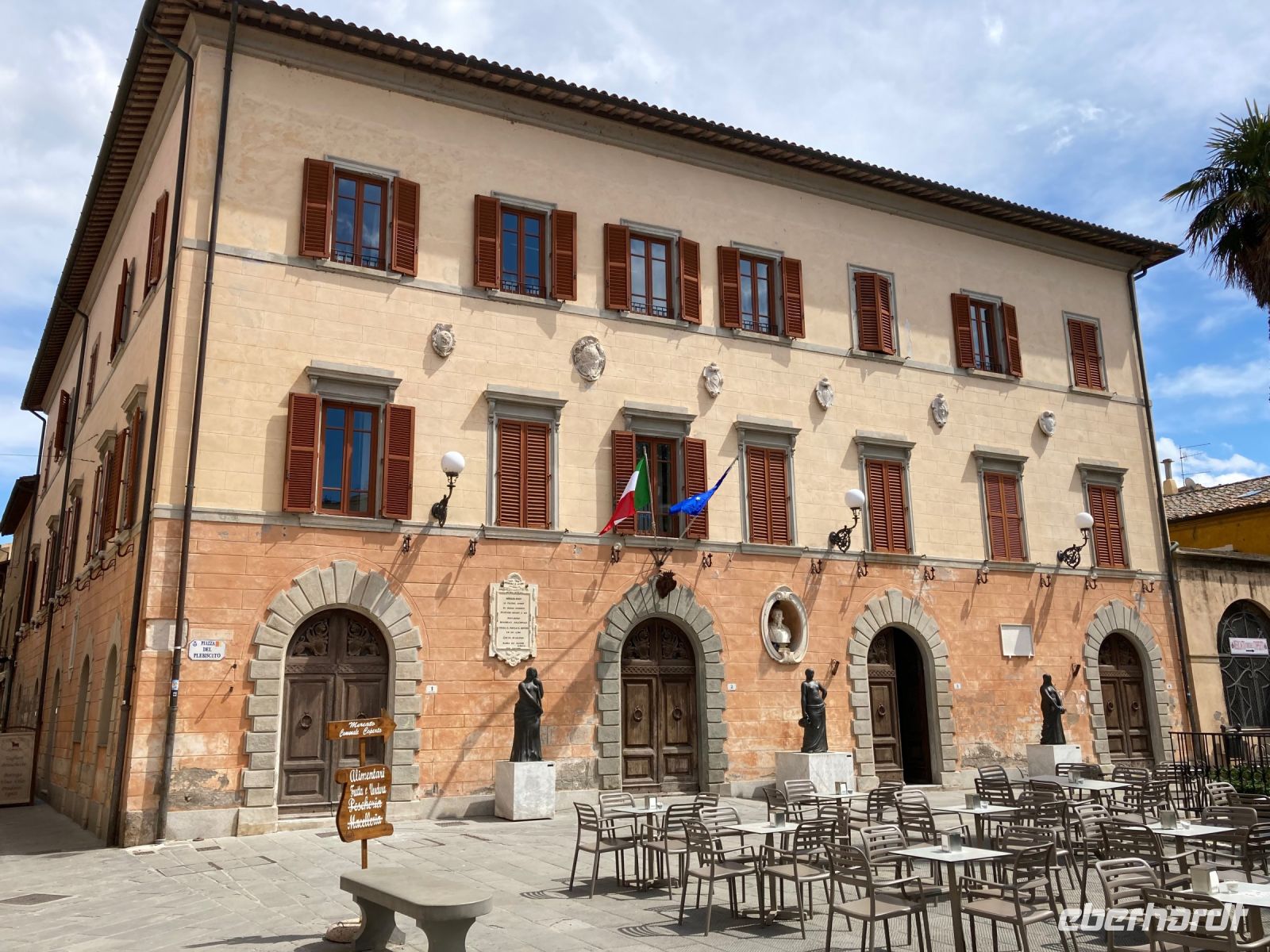 7. Reisetag – Mittagspause in Orbetello – Piazza Plebiscito