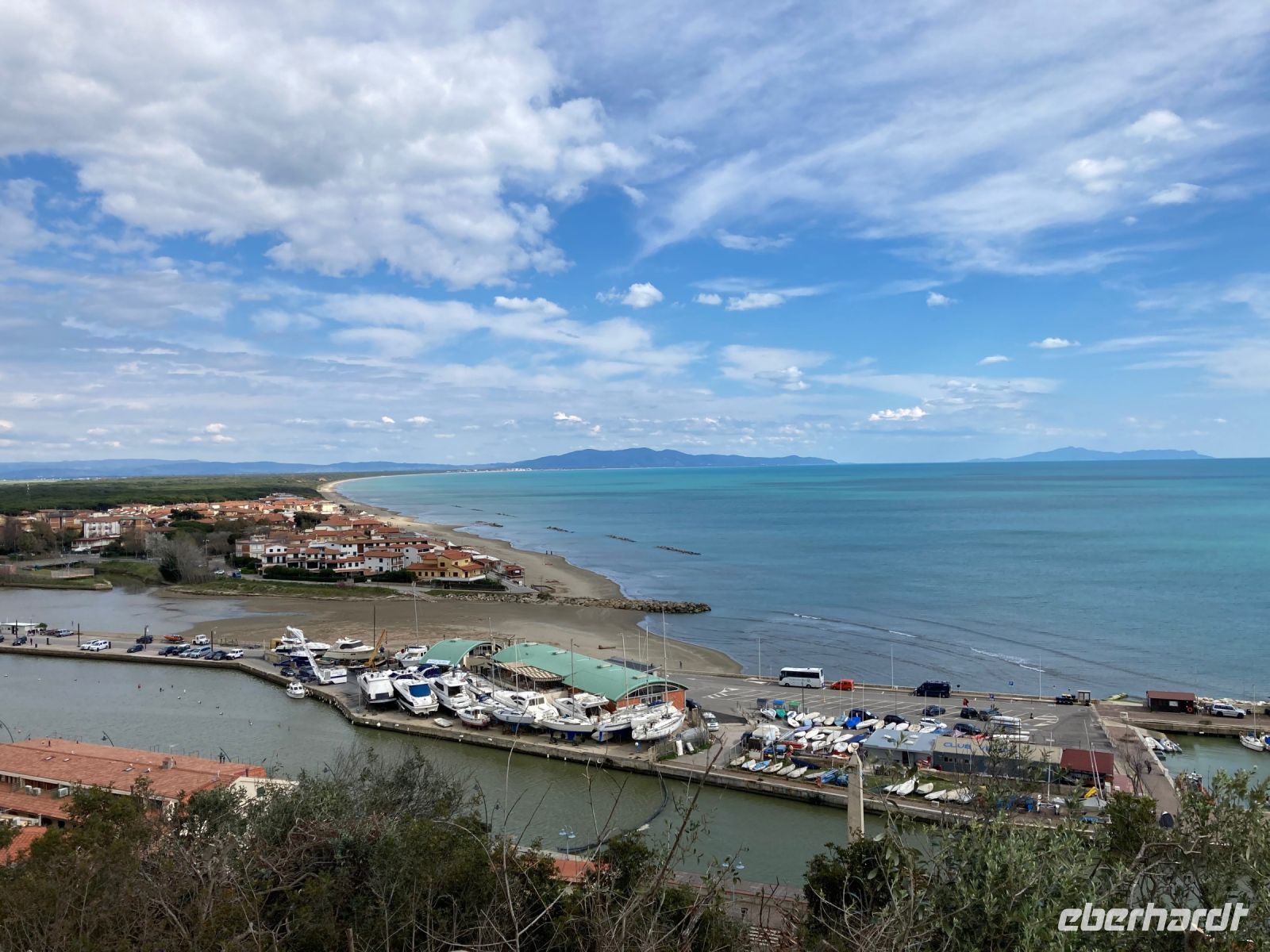 7. Reisetag – Spaziergang durch die Altstadt von Castiglione della Pescaia – Blick zum Meer und Hafen