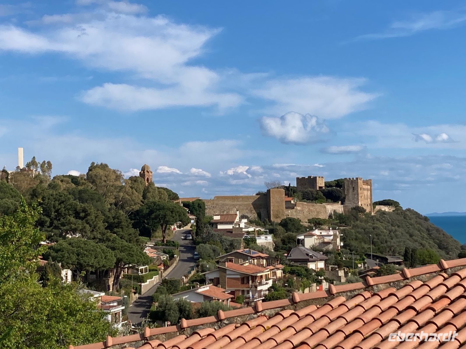 7. Reisetag – Fotostopp in Castiglione della Pescaia mit Blick auf die Altstadt