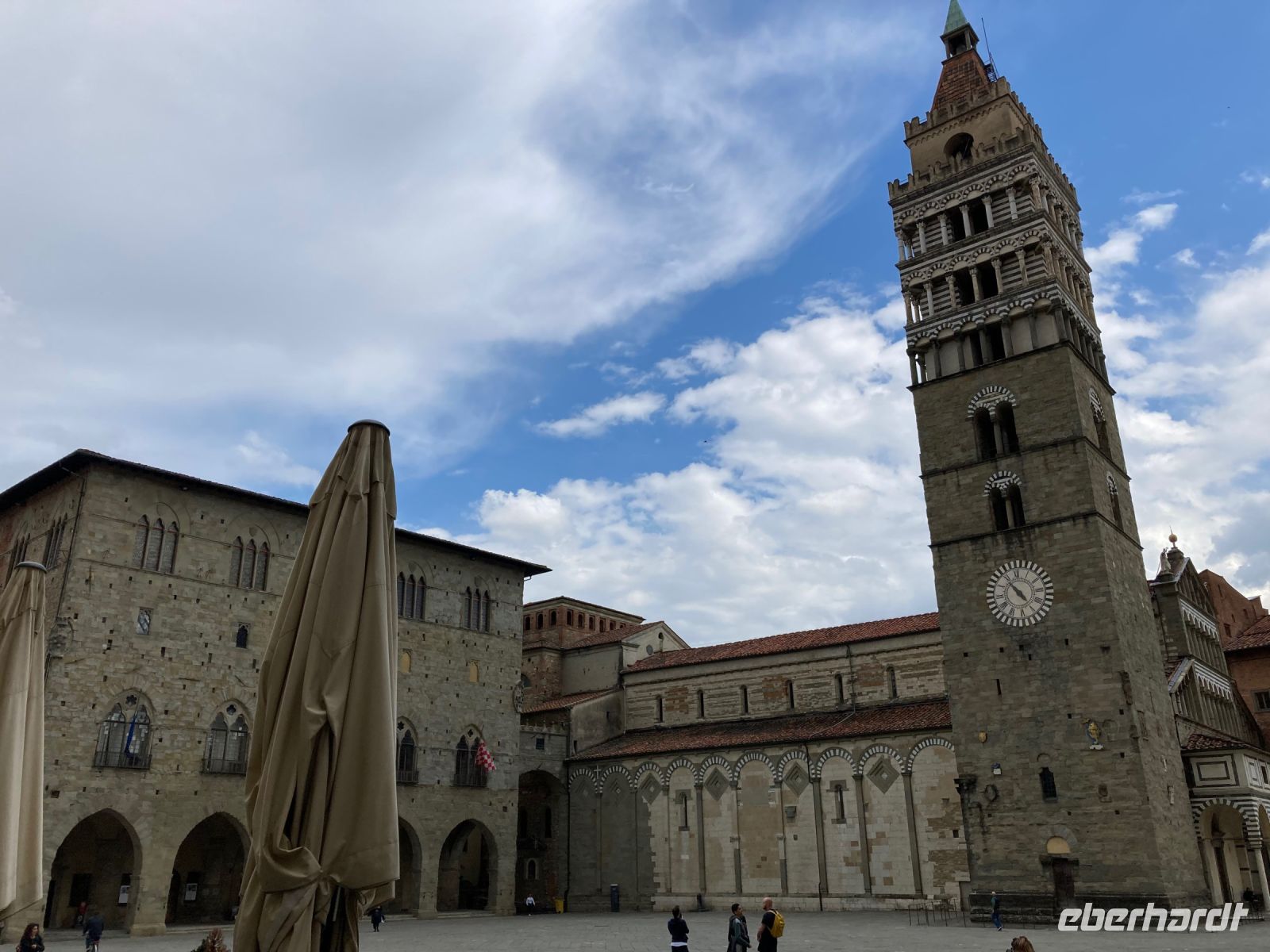 9. Reisetag – Spaziergang durch Pistoia – Domplatz mit Palazzo del Comune und Kathedrale San Zeno