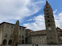9. Reisetag – Spaziergang durch Pistoia – Domplatz mit Palazzo del Comune und Kathedrale San Zeno