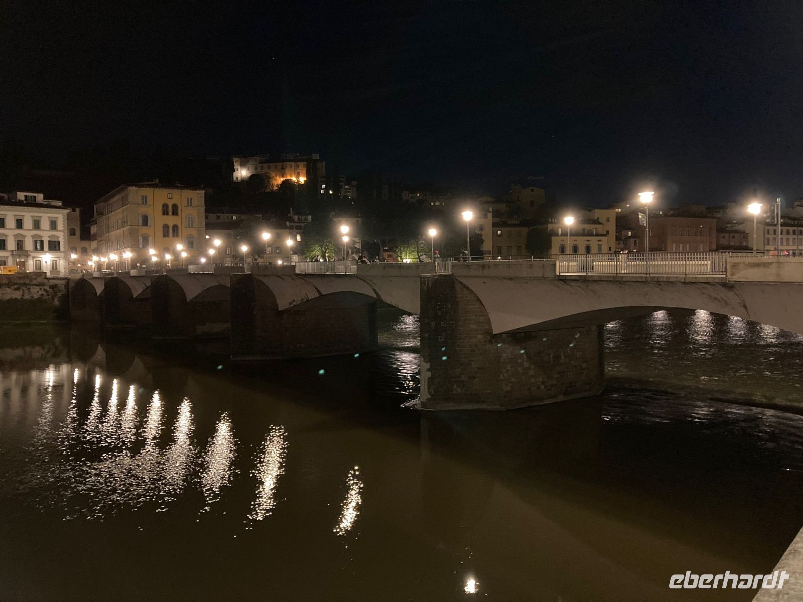 9. Reisetag – Stadtführung in Florenz am Abend – Arnobrücke bei Nacht