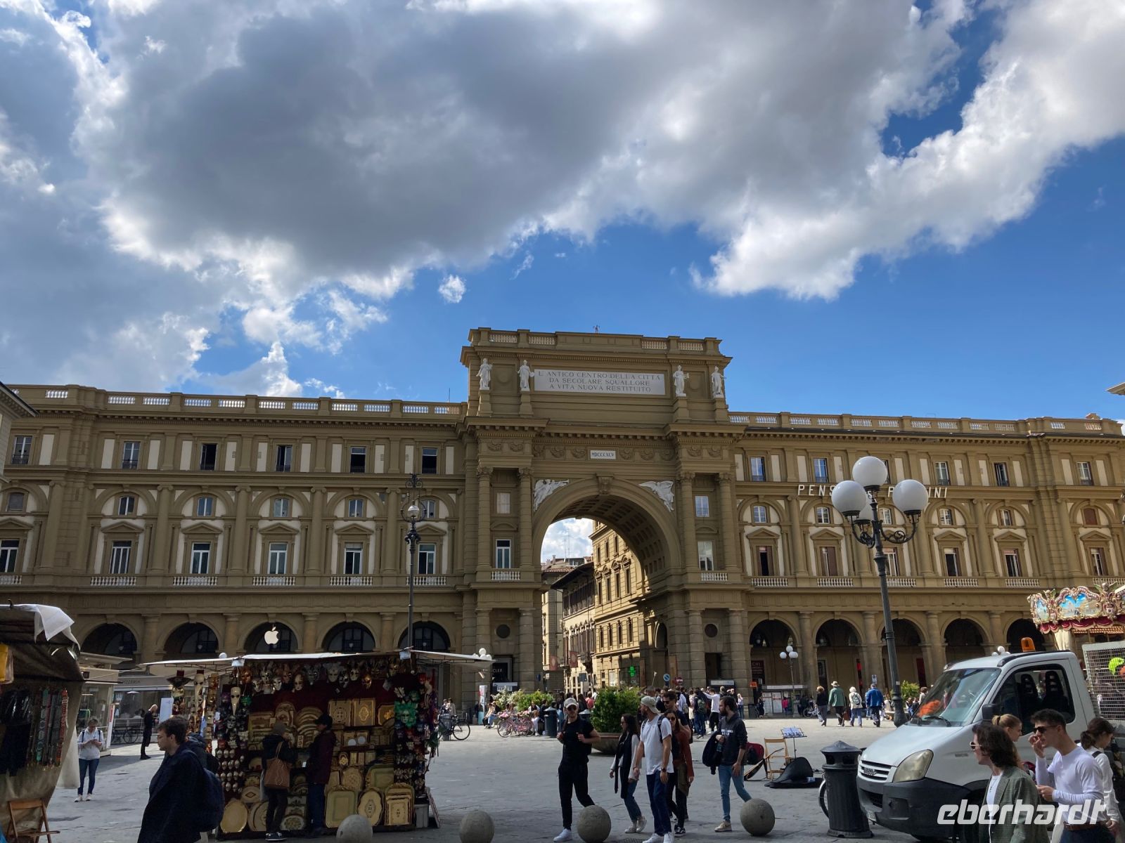 10. Reisetag – Uffizien und Freizeit in Florenz – Piazza della Repubblica