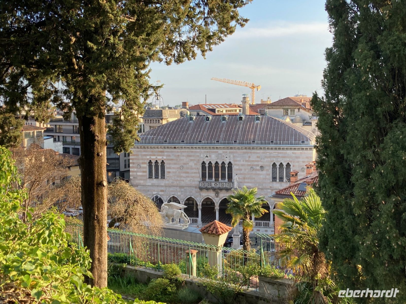 11. Reisetag – Stadtführung in Udine – Ausblick vom Schlossberg auf die Piazza della Libertà