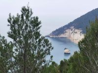 Blick auf die Küste von Apulien bei Vieste