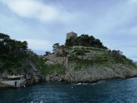 Gallo Lungo: von oben sieht die Insel wie ein Delfin aus