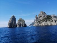 Felsen der Liebe, Rundschifffahrt um Capri