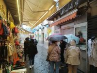 Stadtrundgang durch Sorrent beim Regenwetter