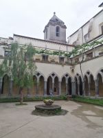 Kreuzgang der Kirche des Heiligen Franziskus in Sorrent