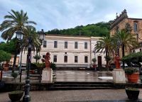 050 Kalabrien Soriano Bibliothek