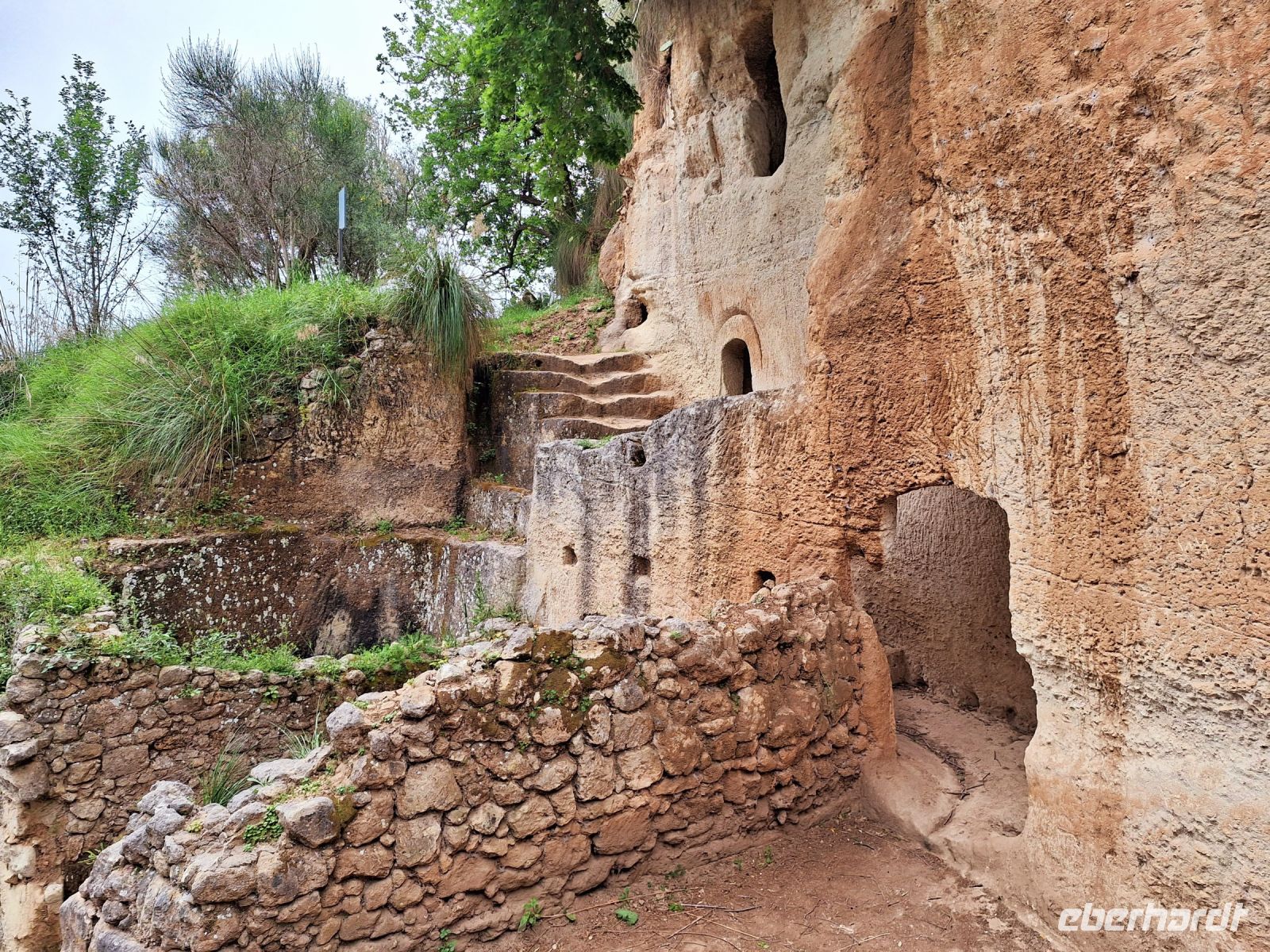 044 Kalabrien Höhlendorf Zungri