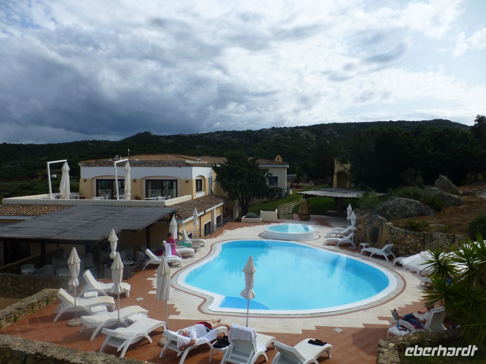 P13Das Hotel Stelle Marine ist eine hübsche Anlage mit Dorfcharakter. Wie der Pool …