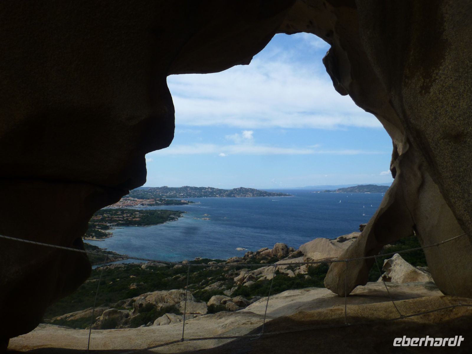 Und hier die Lücke zwischen den Bärentatzen von der anderen Seite. Nicht wiederzuerkennen, oder?