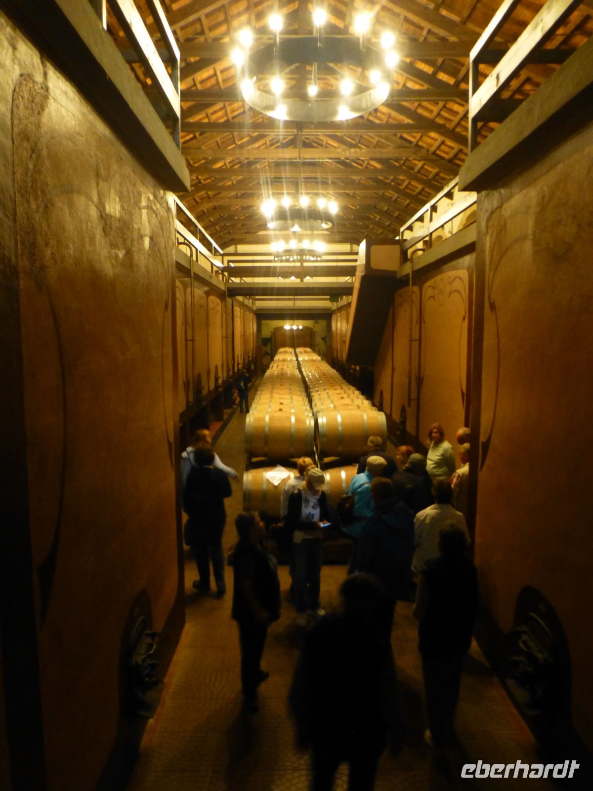 Der Weinkeller ist beeindruckend. Und das ist nur ein Teil. 