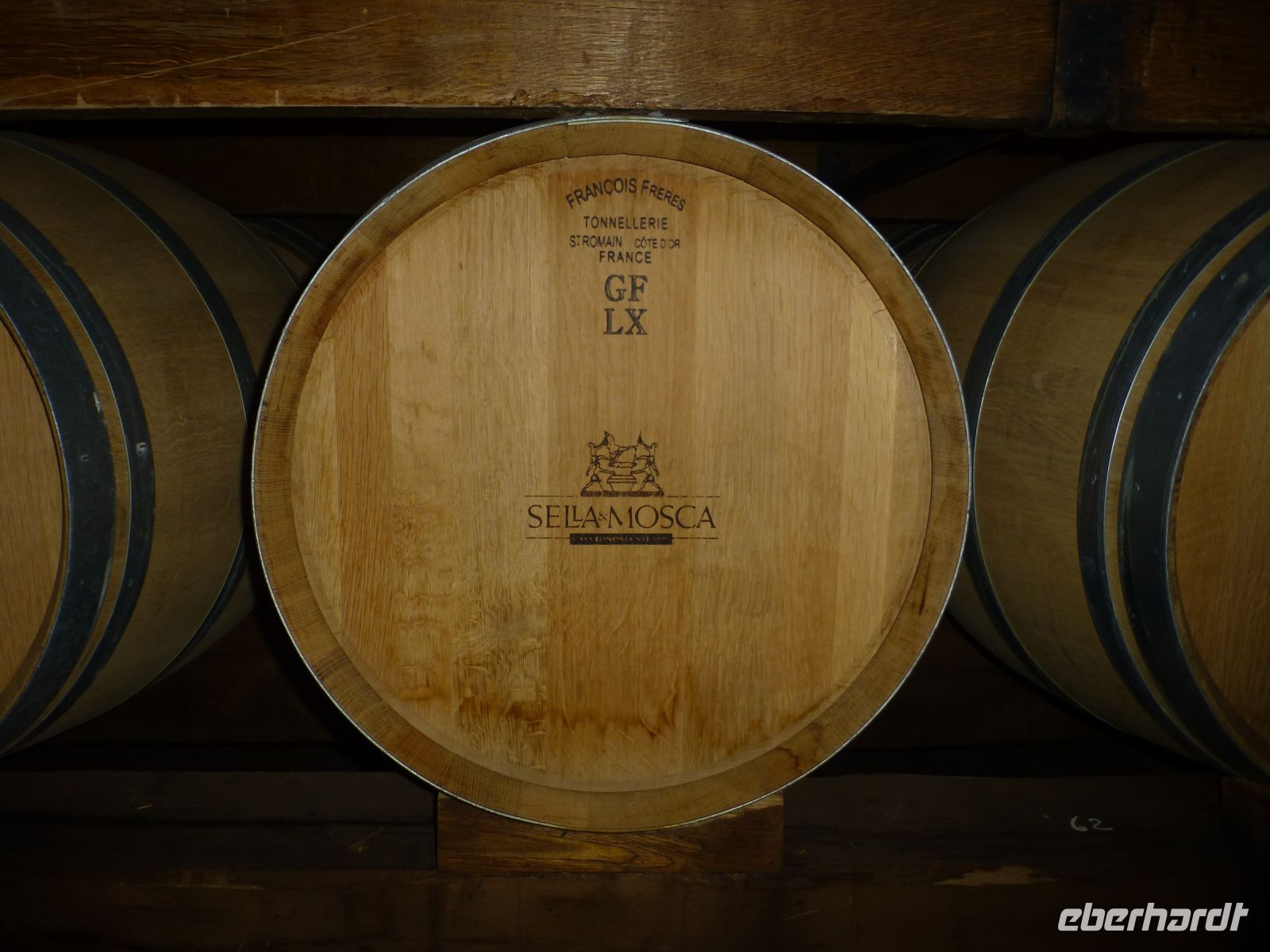 Fäßchen für Fäßchen mit edlem Rebensaft gefüllt. 