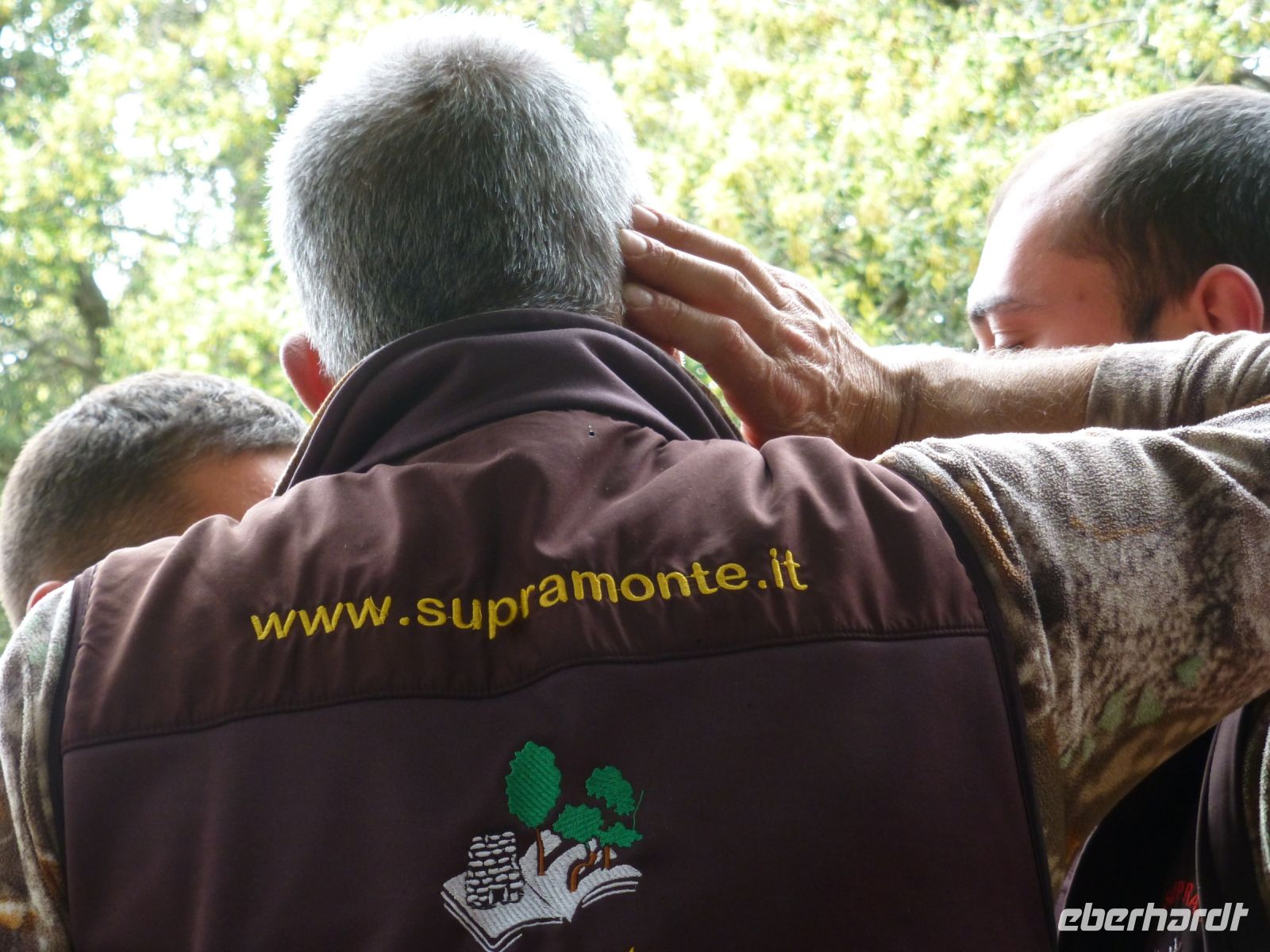 Typischer A-Capella-Gesang, der auch von jungen Männern in der Kneipe angestimmt wird. 